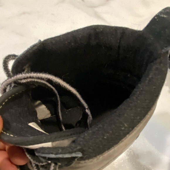 Men’s Custom Vans Boots - Picture 5 of 6